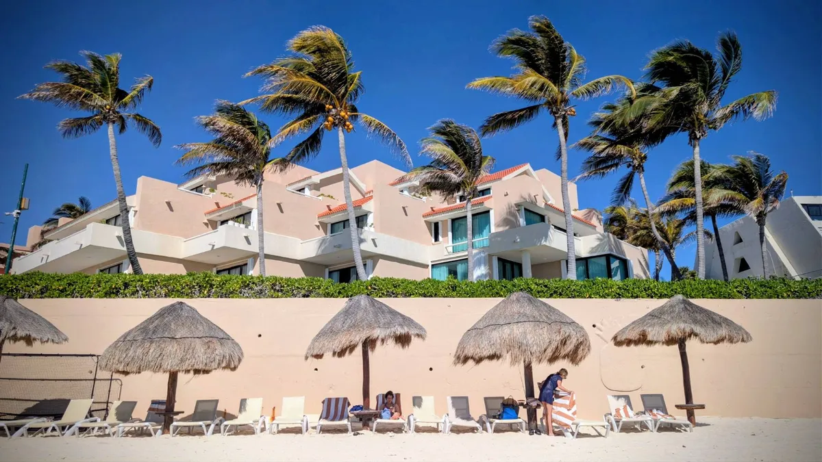 Cancún photo 1