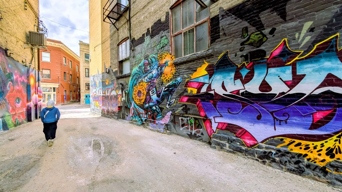 Downtown Winnipeg photo 3