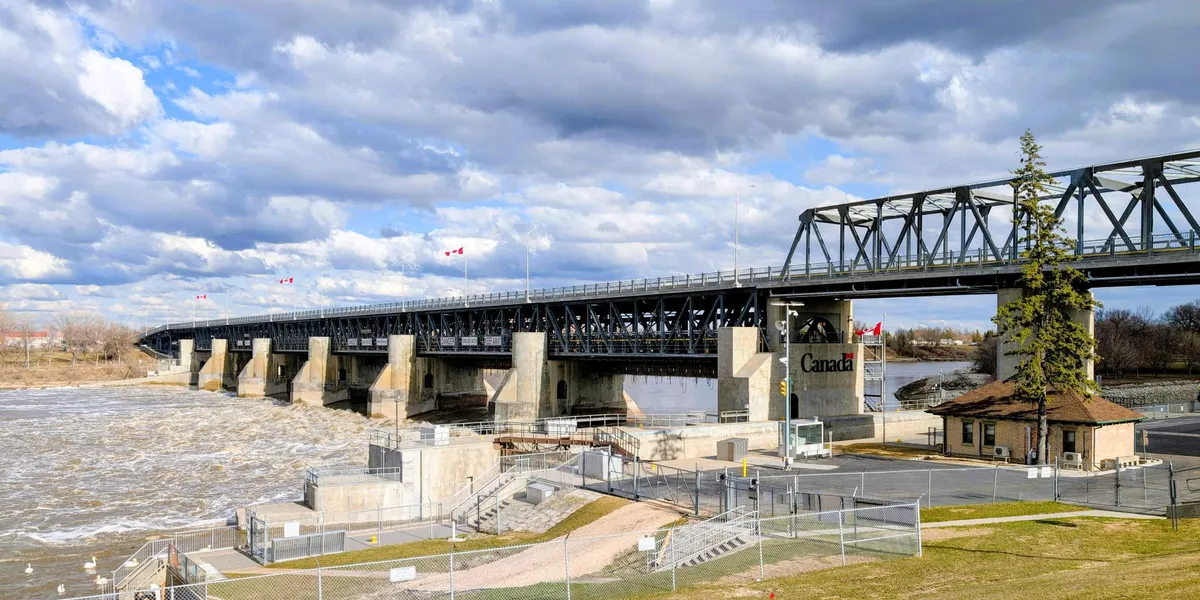 Lockport Manitoba photo 1