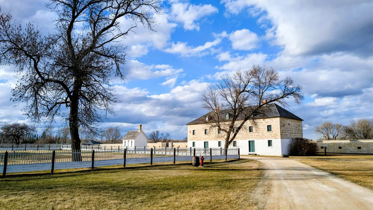 Lower Fort Garry photo 2