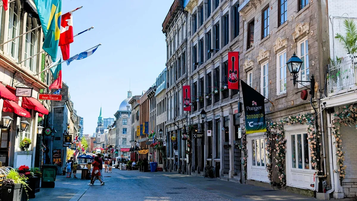 Old Montreal photo 6